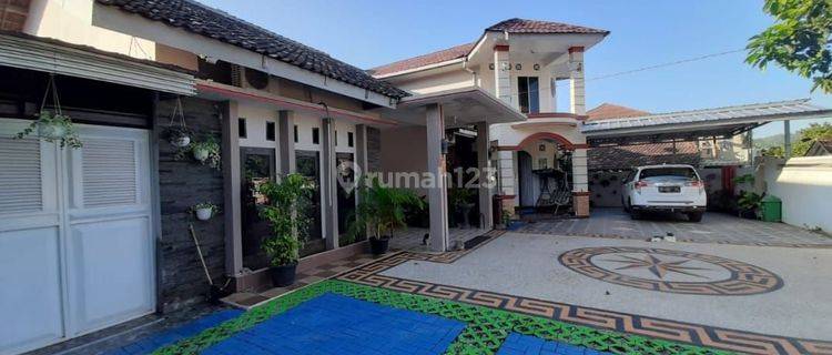 Rumah 2 Lantai Shm Bagus Barat 1