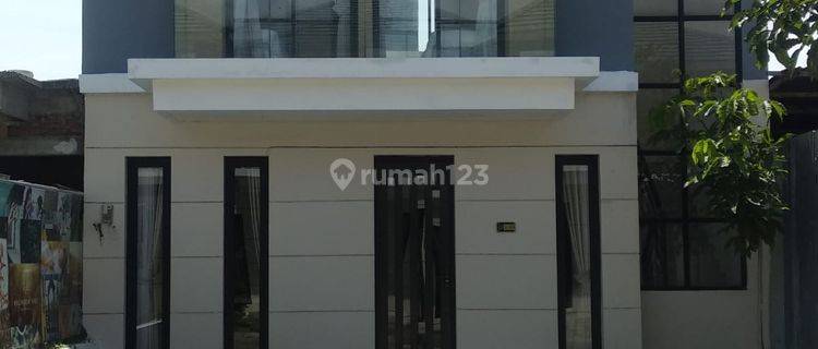 RUMAH 2LANTAI TANPA DP WARU SIDOARJO DI WELLINGTON PARK RESIDENCE 1