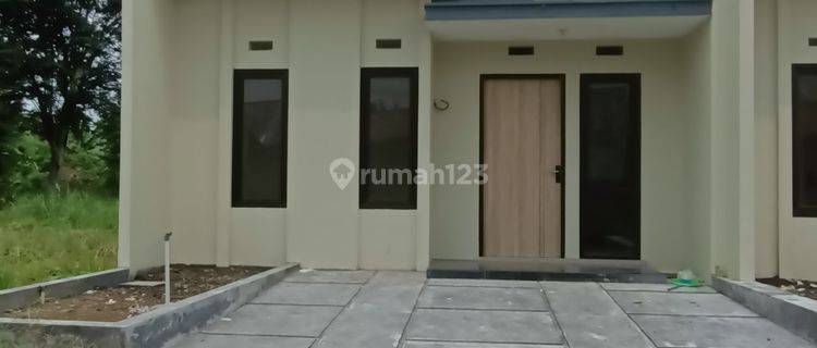 Rumah Murah Mepet Surabaya Selatan Di Griya Taman Asri  1