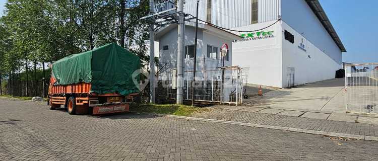 Warehouse for rent in the BSB Industrial Area. 1