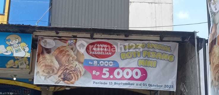 For rent, a spacious shop house in Sultan Agung (12557-MRT) 1