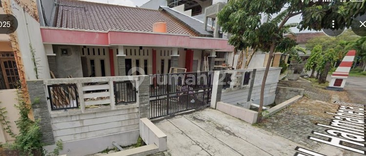 Disewakan rumah nyaman di Halmahera (12583-INE) 1