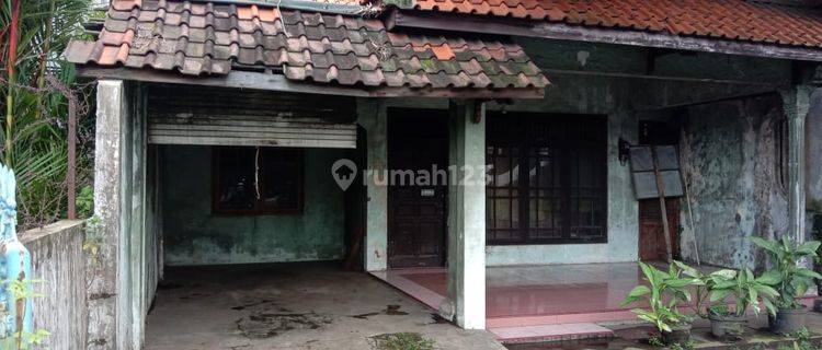 Rumah Bagus Unfurnished SHM di Batang Jawa Tengah, Batang 1
