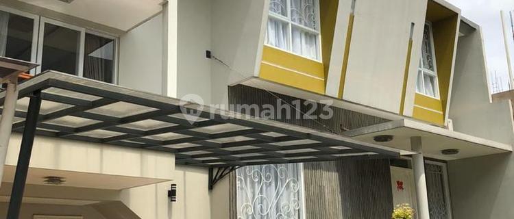 For Sale Fully Furnished House in Villa Kanaya Jagakarsa 1