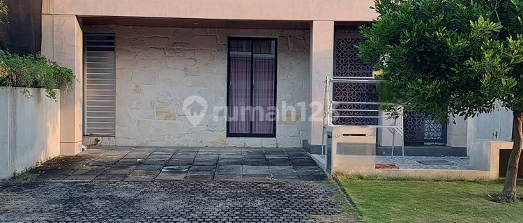 Astoria Park Babatan Beach Grand Kenjeran Furnished House 1