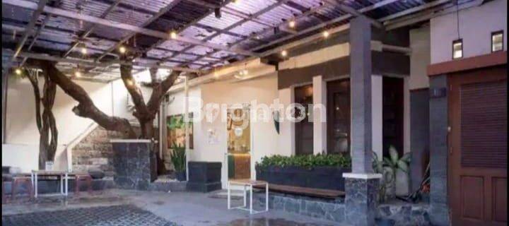 RUMAH PUSAT KOTA AREA KOMERSIAL RAMAI COCOK BUAT CAFE, RESTO 1