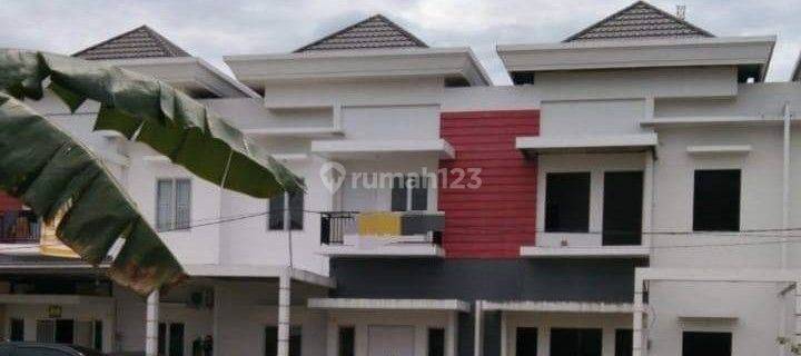 Rumah siap huni ada no 2 unit nempel di Serdam, Kubu Raya 1