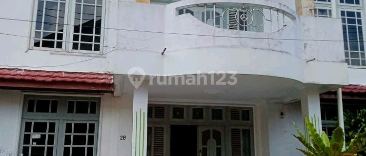 Rumah Siap Huni Full Furnish Strategis Dekat Berbagai Akses 1