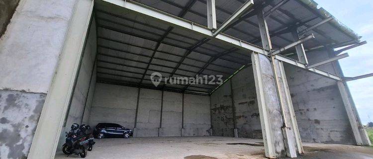 Gudang Siap Pakai, Lokasi Strategis, Ada 2 Unit Di Major Alianyag. Kubu Raya 1