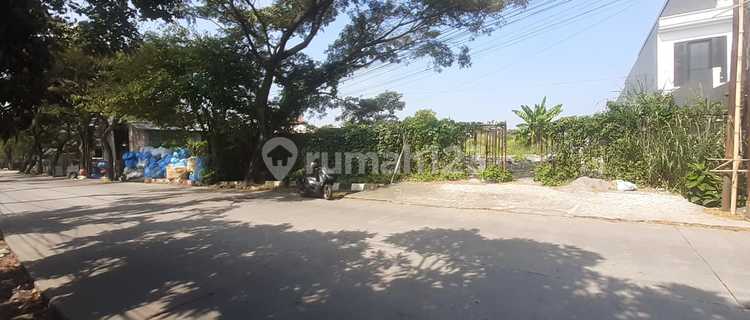 For Rent, Large Land on the Side of Durian Main Road Near Undip Tembalang Campus, Semarang. 1