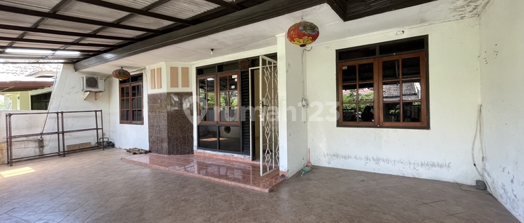 Rumah Strategis Siap Huni di Semarang Barat 1