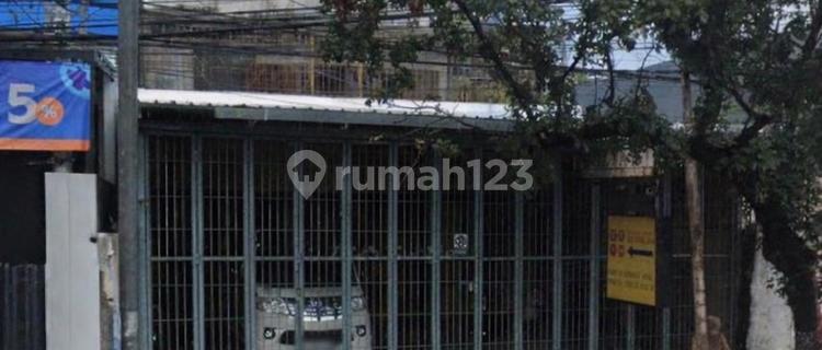 For Sale Large and Spacious Commercial Space on Jendral Sudirman Road, Semarang 1