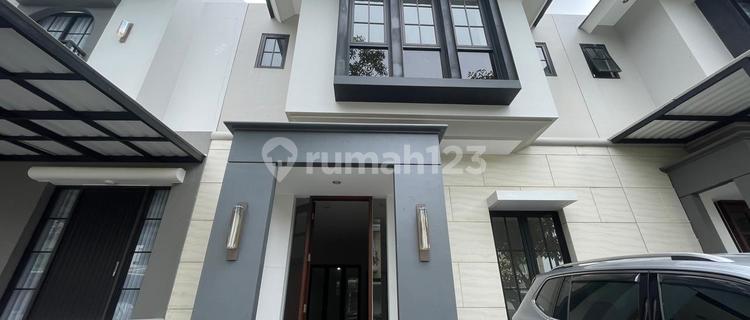 Nice new 2-story house in Citrasun Garden housing complex, Semarang. 1