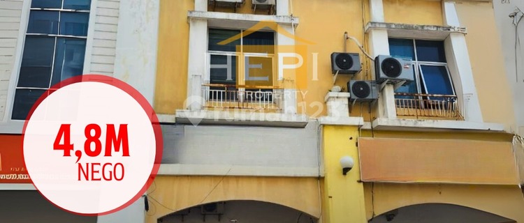 3-Story Shophouse Fully Furnished on Mt Haryono, Semarang 1