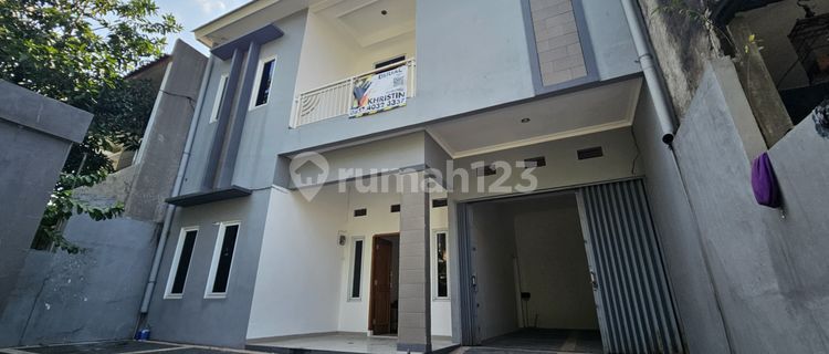 Disewakan Rumah 2 Lantai Di Pusponjolo Semarang 1