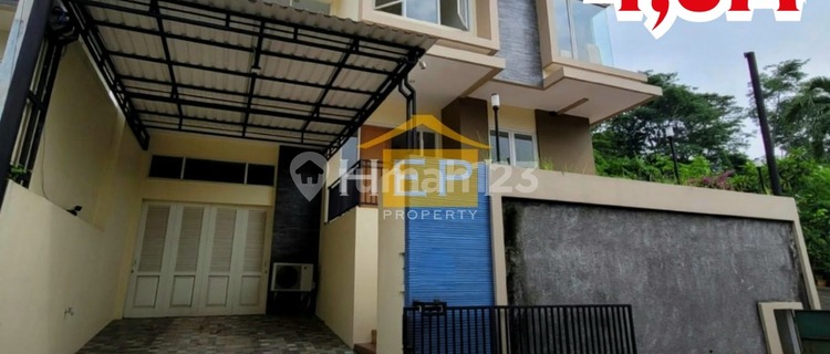 Rumah Cantik 2 Lantai Di Candi Golf Semarang 1