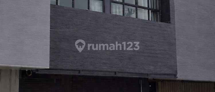 Dijual Ruko 2 Lantai Lokasi Strategis di Majapahit Semarang 1