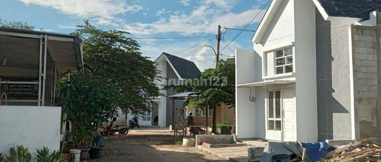 Rumah Bayar 1 Lantai, Dapat 2 Lantai di daerah Pondok Cabe  1