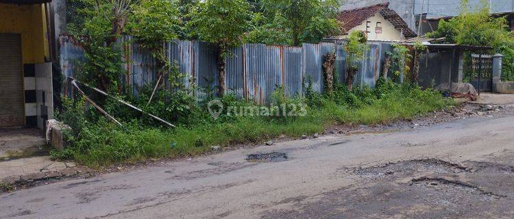 Disewakan Lahan Cocok Untuk Aneka Usaha Di Lemah Abang 1