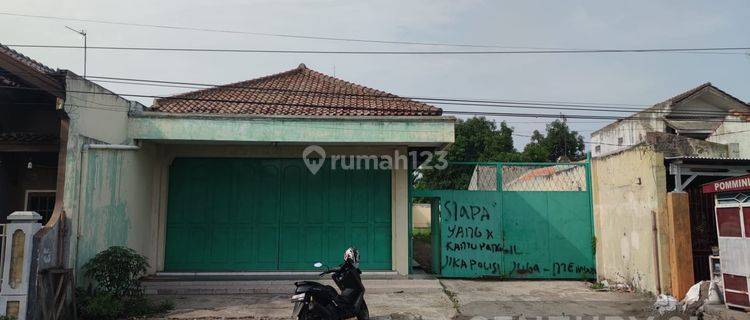 Gudang Pinggir Jalan Utama Jatibarang-Karangampel 1