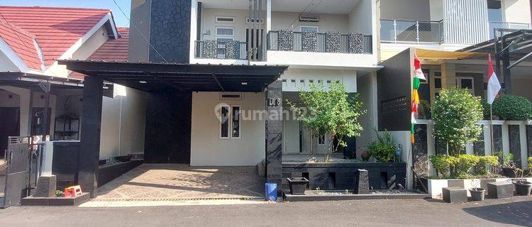 Rumah Modern  Di Puri Taman Sari Cirebon 1