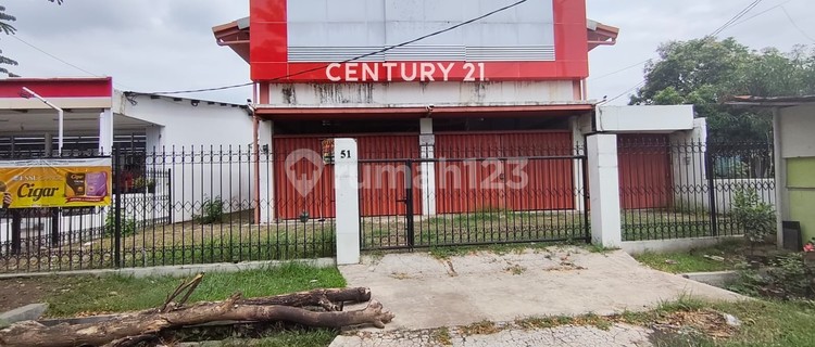 2-Story Shop House Former Motorcycle Showroom in Jatiseeng, Cirebon Regency 1