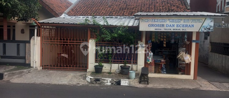Rumah Toko Di Jl Ir H Juanda Kuningan Jawa Barat 1