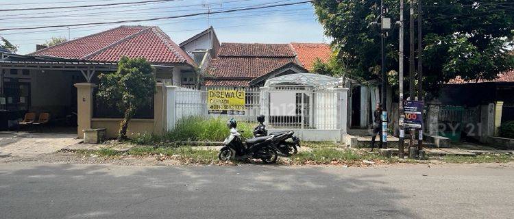 Rumah Sewa Di Ksatria - Kesambi 1