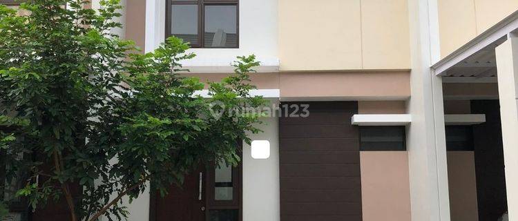 Dijual Murah Rumah 2 Lantai Cluster Burgundy Summarecon Bekasi 1