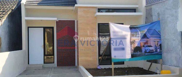 Dijual Rumah Baru di Jl. Bandara Timika Cemorokandang Kota Malang 1