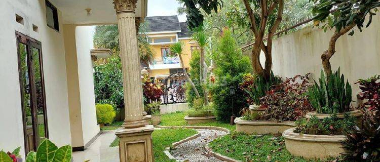 Rumah Ningrat  2 Lantai Di Perumahan Tirtasani Royal Resort 1