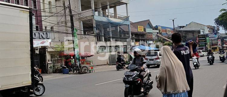 RUKO 2 LANTAI PINGGIR JALAN 1