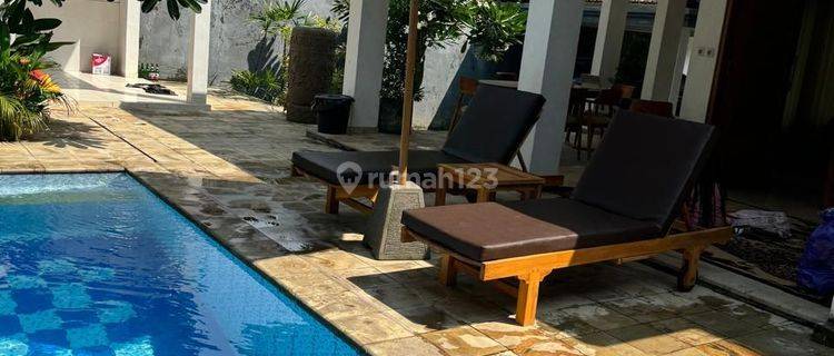 Villa Desa Banyualit Kalibukbuk Singaraja Bali 1