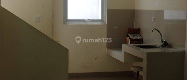 Rumah 2 lantai siap huni di sewa 1