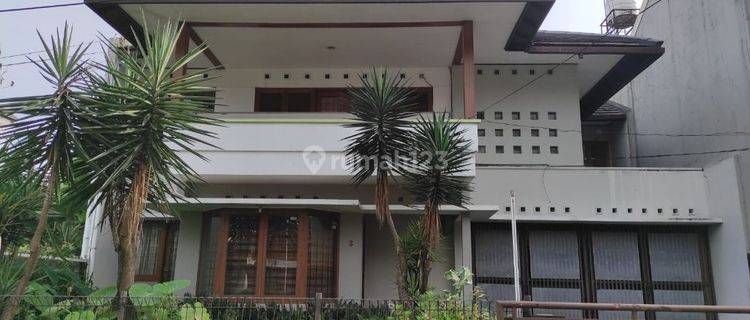 Rumah Nyaman di Cluster Setra Indah Sayap Pasteur Bandung Utara 1