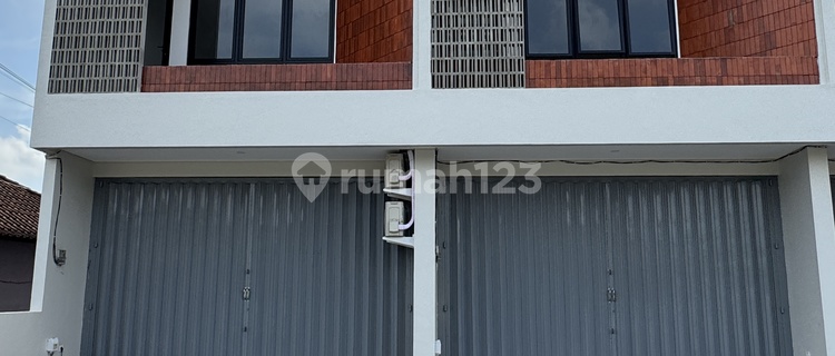 Indent 2-Storey Modern Shop House Near Cargo North Denpasar 1