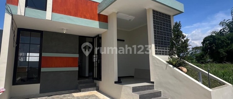 For Sale Minimalist 1-Story House Near Unisma, UIN, UMM & UB in Merjosari, Malang City 1