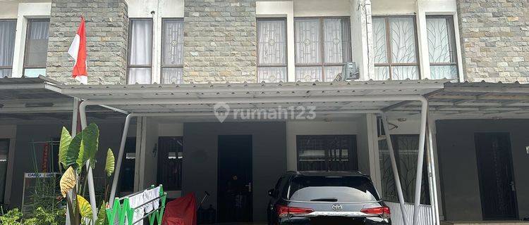 Rumah Siap Hunni di Viola Residence Graha Raya 1