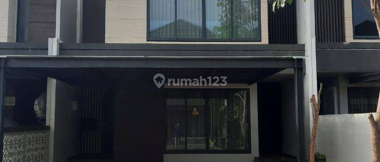 Rumah Bagus Siap Huni di Discovery Amore Bintaro Jaya Sektor 9 1