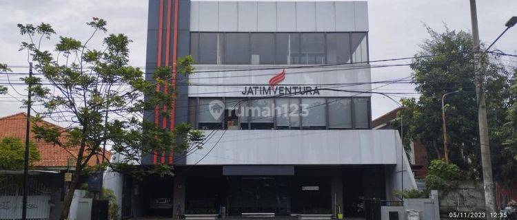 Gedung Kantor Siap Pakai Di Jl Jemur Andayani Wonocolo, Surabaya 1