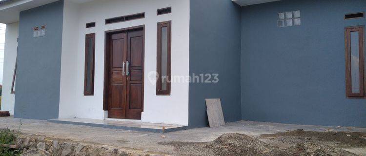 Hunian mewah cocok untuk keluarga baru dilalui angkot  1