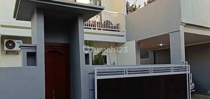 Mekar Pemogan - Dijual Rumah Minimalist Lantai 2 Siap Huni Semi Furnish 1