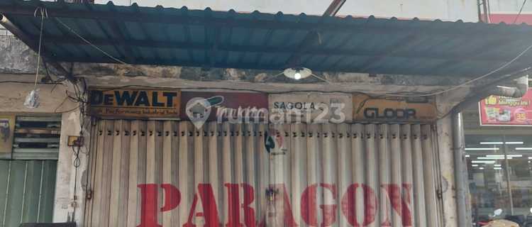 Two-Story Ready-to-Use Shop House in Downtown Tabanan Bali, Complete with SHM & Building Permit. 1