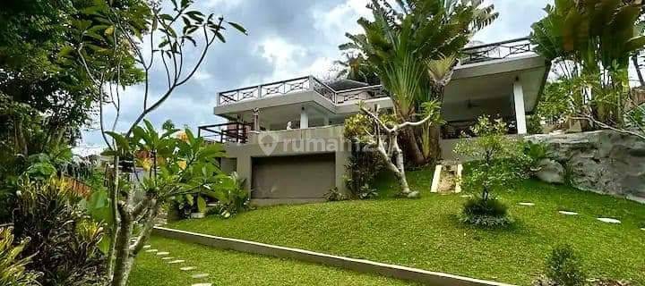 For Rent New Trihita Villa With Big Garden Mengwi Bali 1