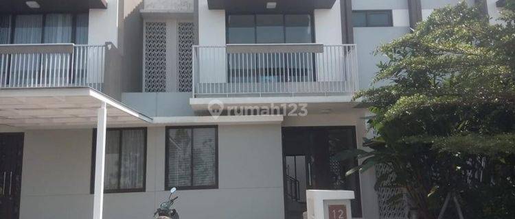 Rumah Dijual Summarecon Bandung Semi Furnished 1