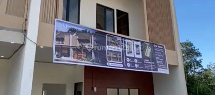 Rumah Mewah 2 Lantai Tropis Klasik Area Kota Pekanbaru Dan Bisnis 1