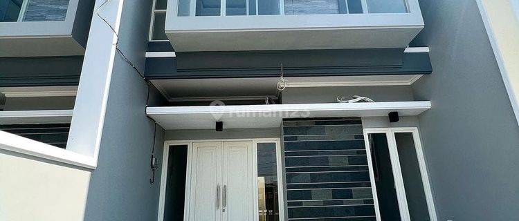 RUMAH BARU DI MANYAR KERTOADI 2 LANTAI SCANDINAVIAN  1