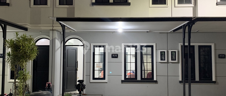 For Rent: Very Strategic Exclusive Mansion Nine West Surabaya House 1