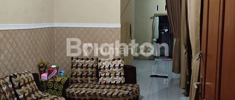 Ready-to-Occupy House in Kediri City 1