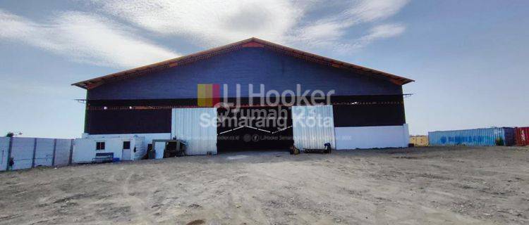 Gudang di Jalan Raya Kaliwungu Kendal 1